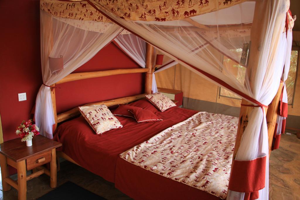 Manyatta Camp Hotell Voi Rom bilde
